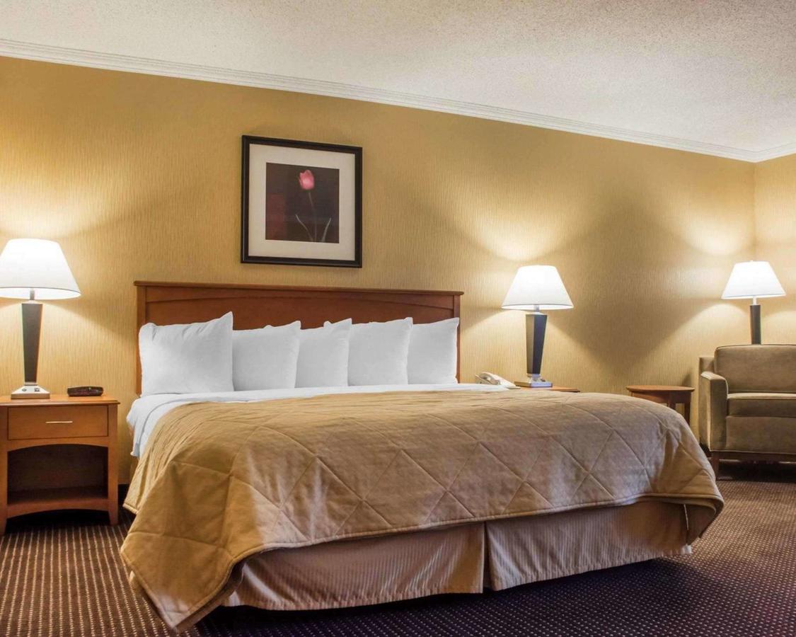 Quality Inn & Suites Riverfront Oswego - thumb 9