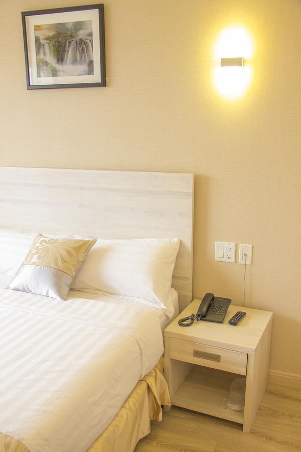 Phoenix Hotel - thumb 4