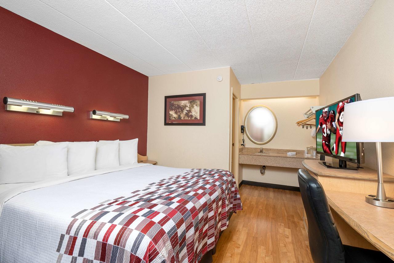 Red Roof Inn Chapel Hill - UNC - thumb 21