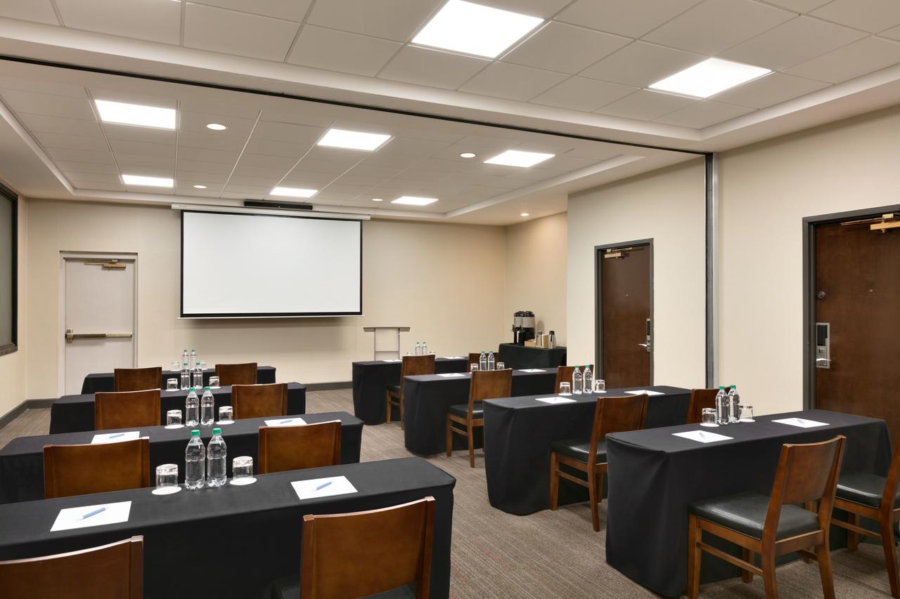 Four Points By Sheraton Raleigh North - thumb 9