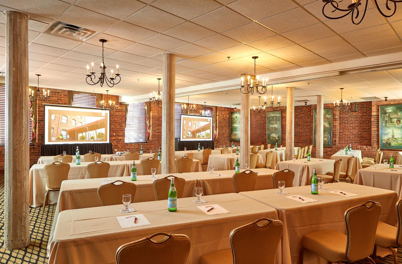 The Historic Brookstown Inn - thumb 33