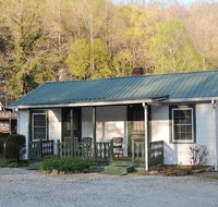The Magnolia Cottage - Accommodation Philadelphia
