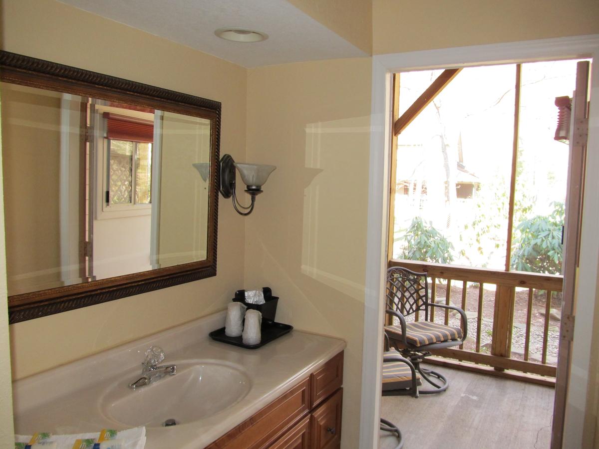 Jonathan Creek Inn And Villas - thumb 21