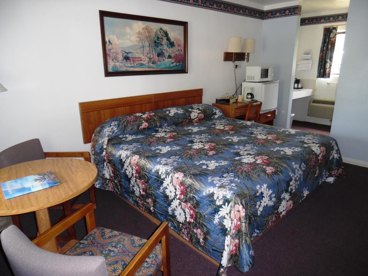 Laurel Park Inn - thumb 11