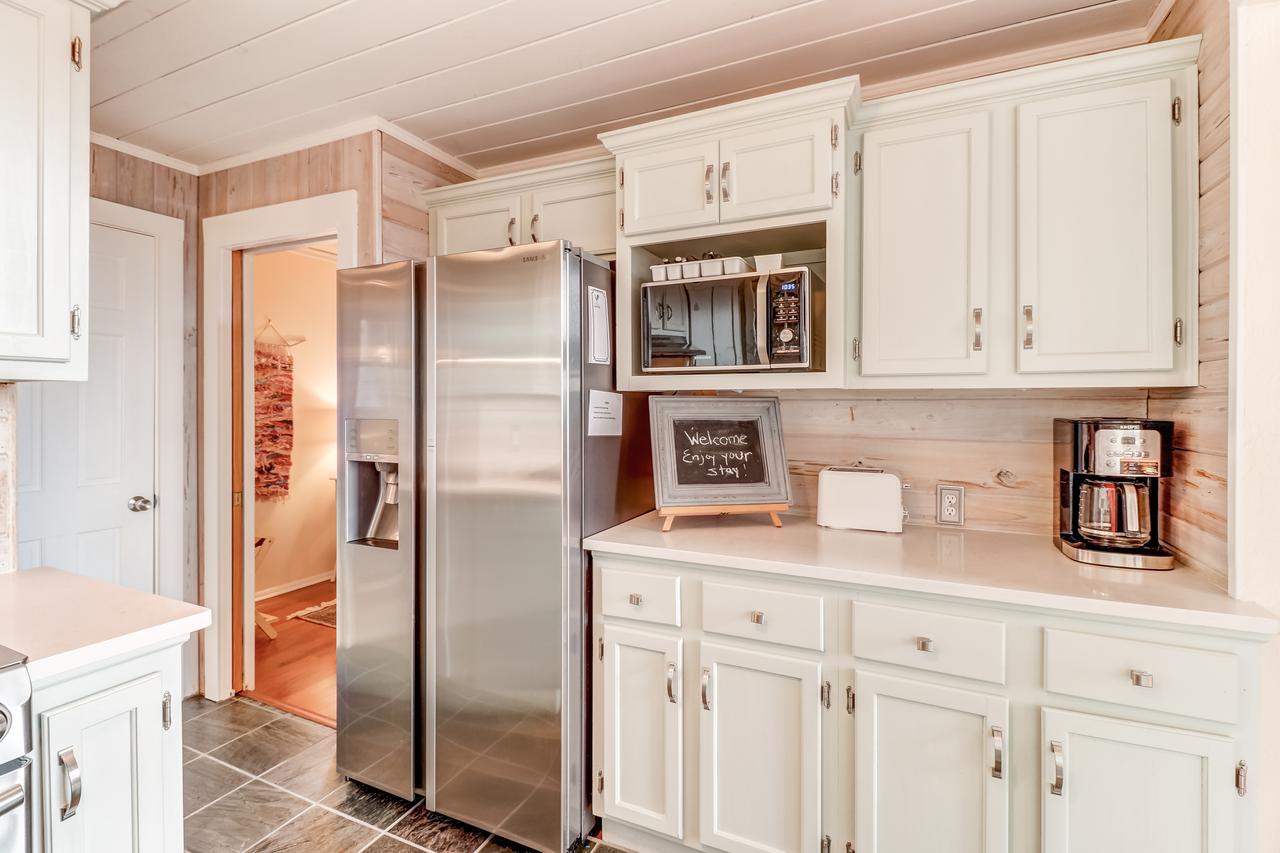 3 Bed 4 Bath Vacation Home In Maggie Valley - thumb 6