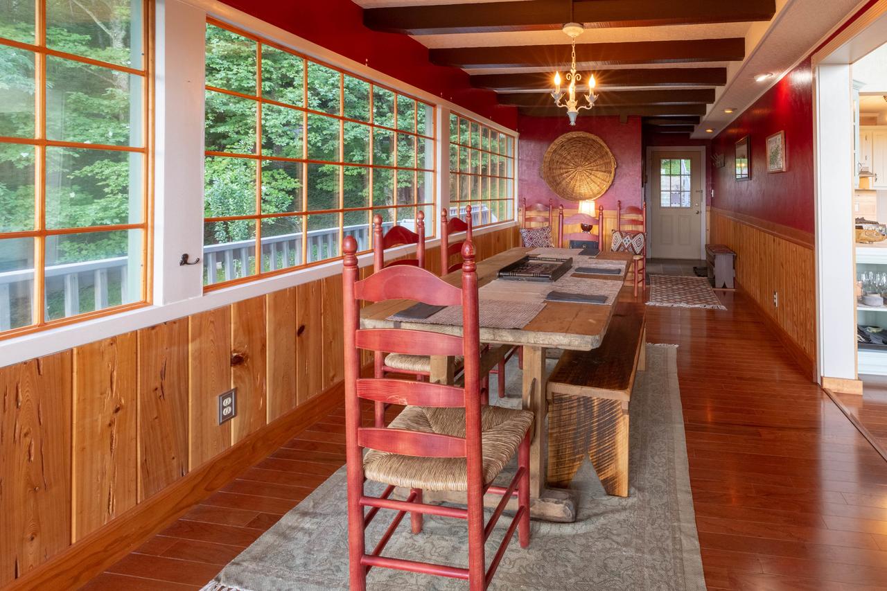 3 Bed 4 Bath Vacation Home In Maggie Valley - thumb 4