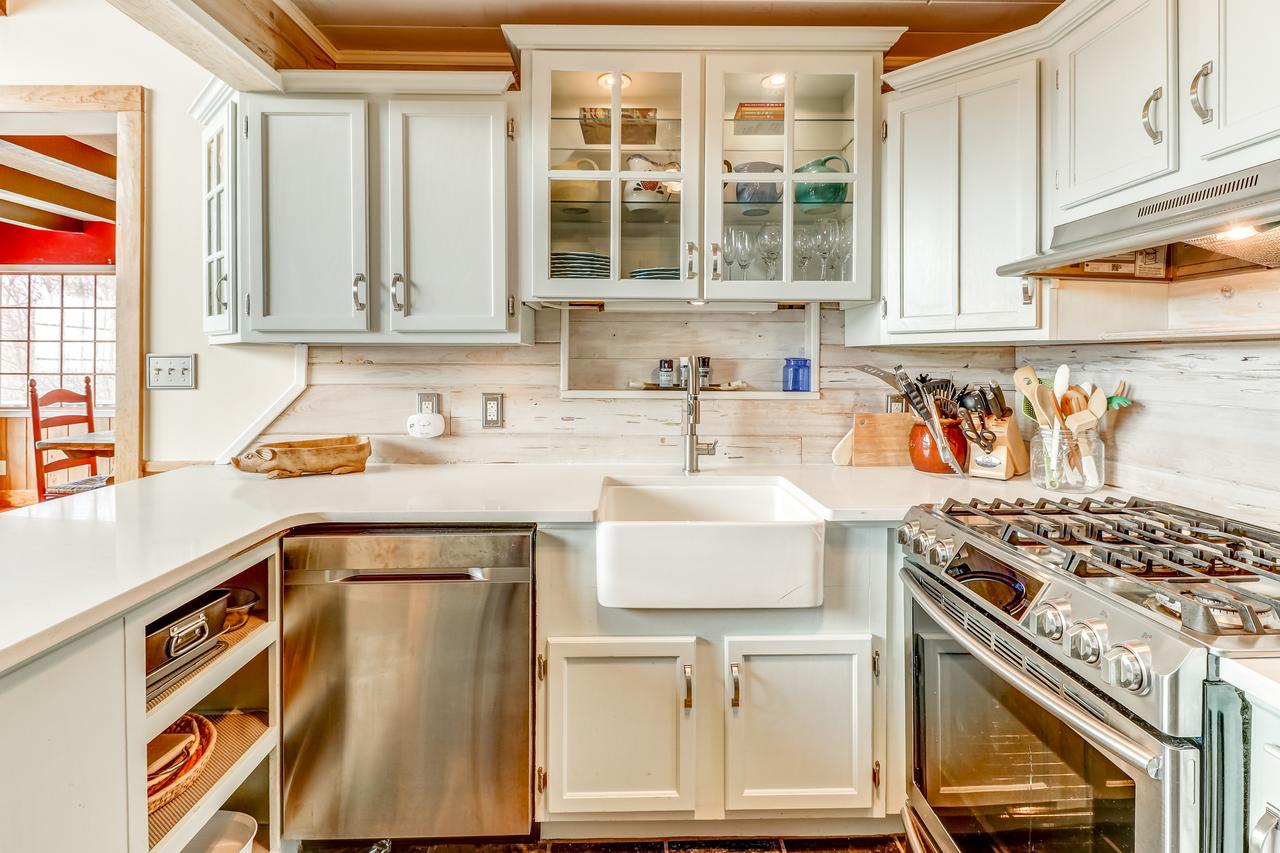 3 Bed 4 Bath Vacation Home In Maggie Valley - thumb 5