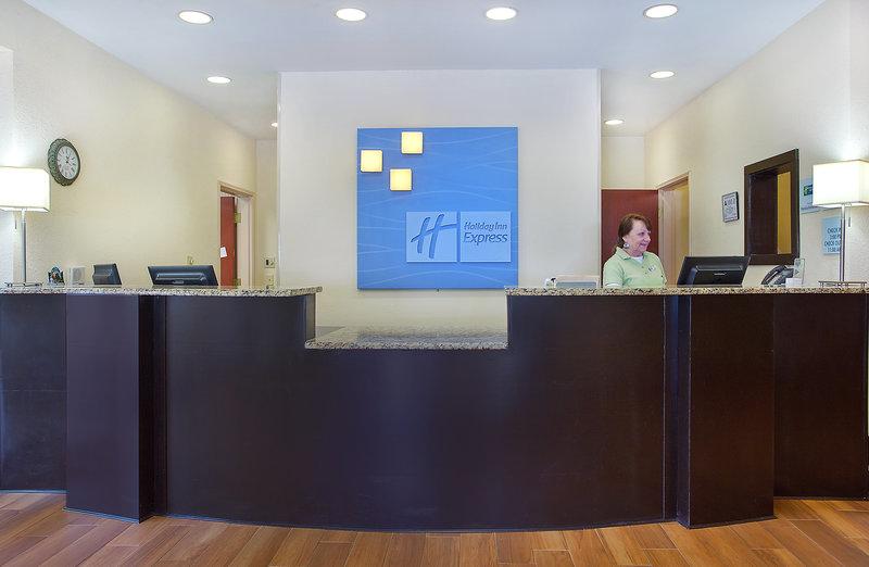 Holiday Inn Express & Suites Murphy - thumb 1