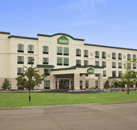 Wingate by Wyndham - Bismarck - Accommodation Philadelphia