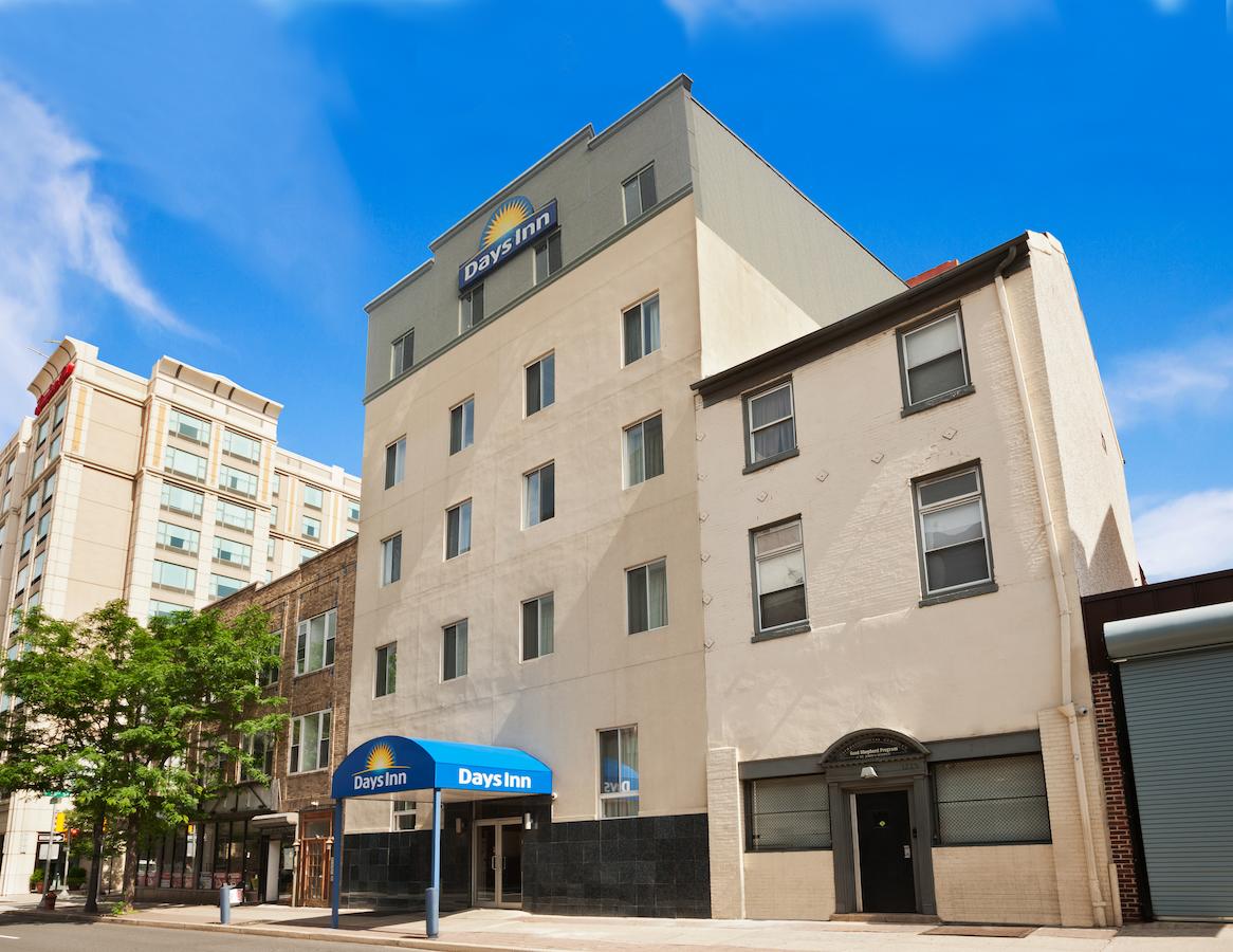 Days Inn By Wyndham Philadelphia Convention Center - thumb 1