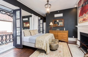 The DWIGHT D A Boutique Hotel