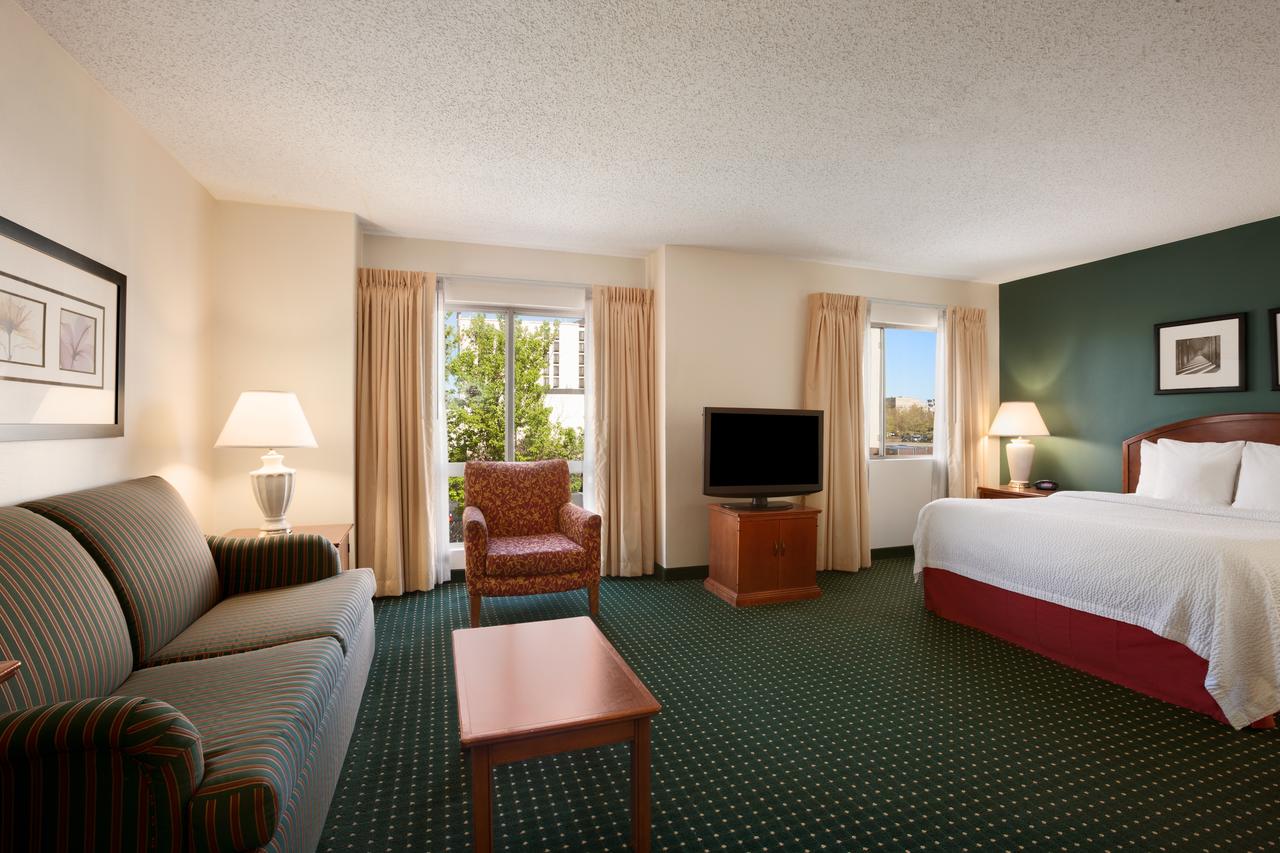 Hawthorn Suites By Wyndham Philadelphia Airport - thumb 2