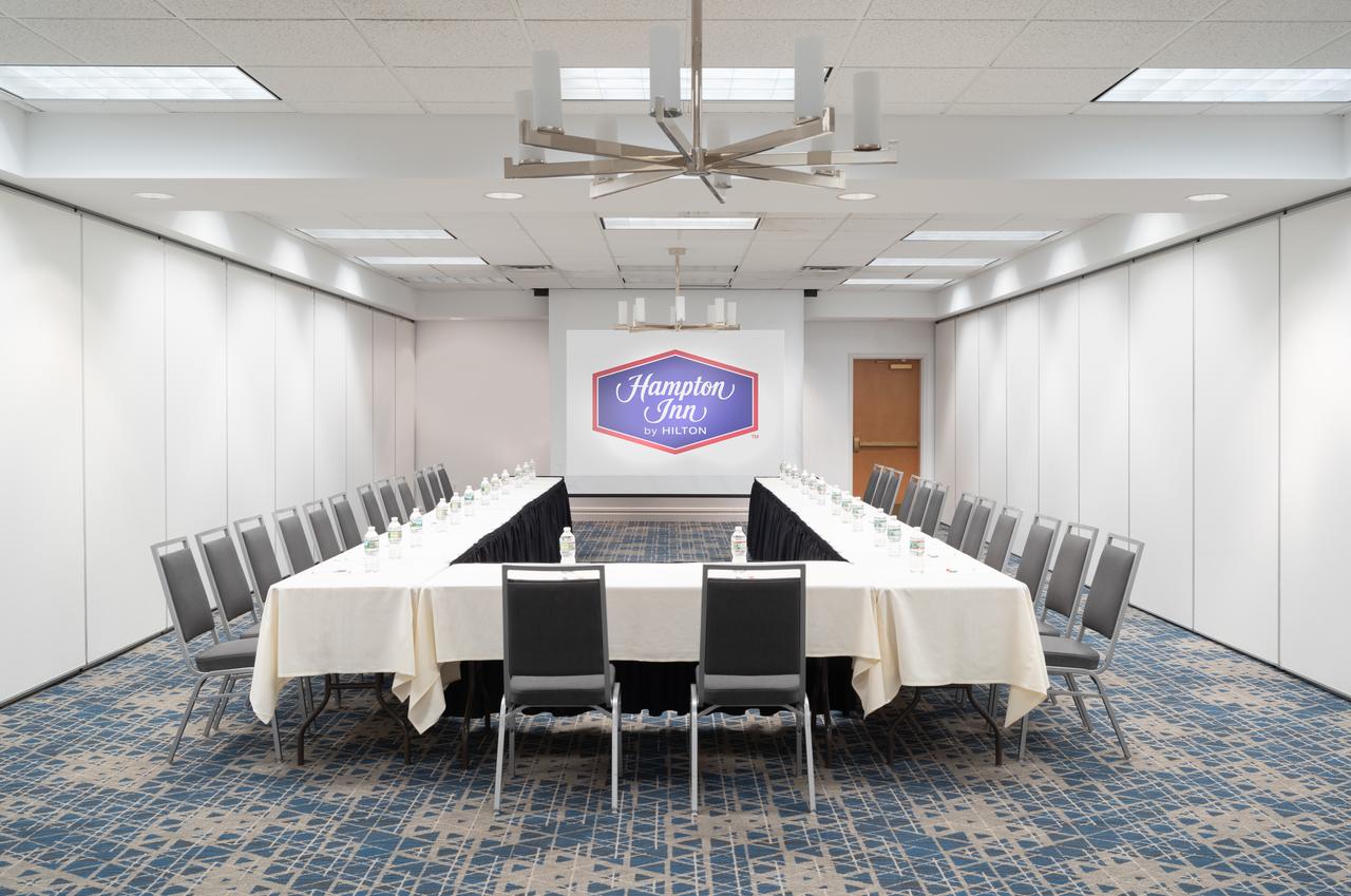 Hampton Inn Philadelphia Center City-Convention Center - thumb 15