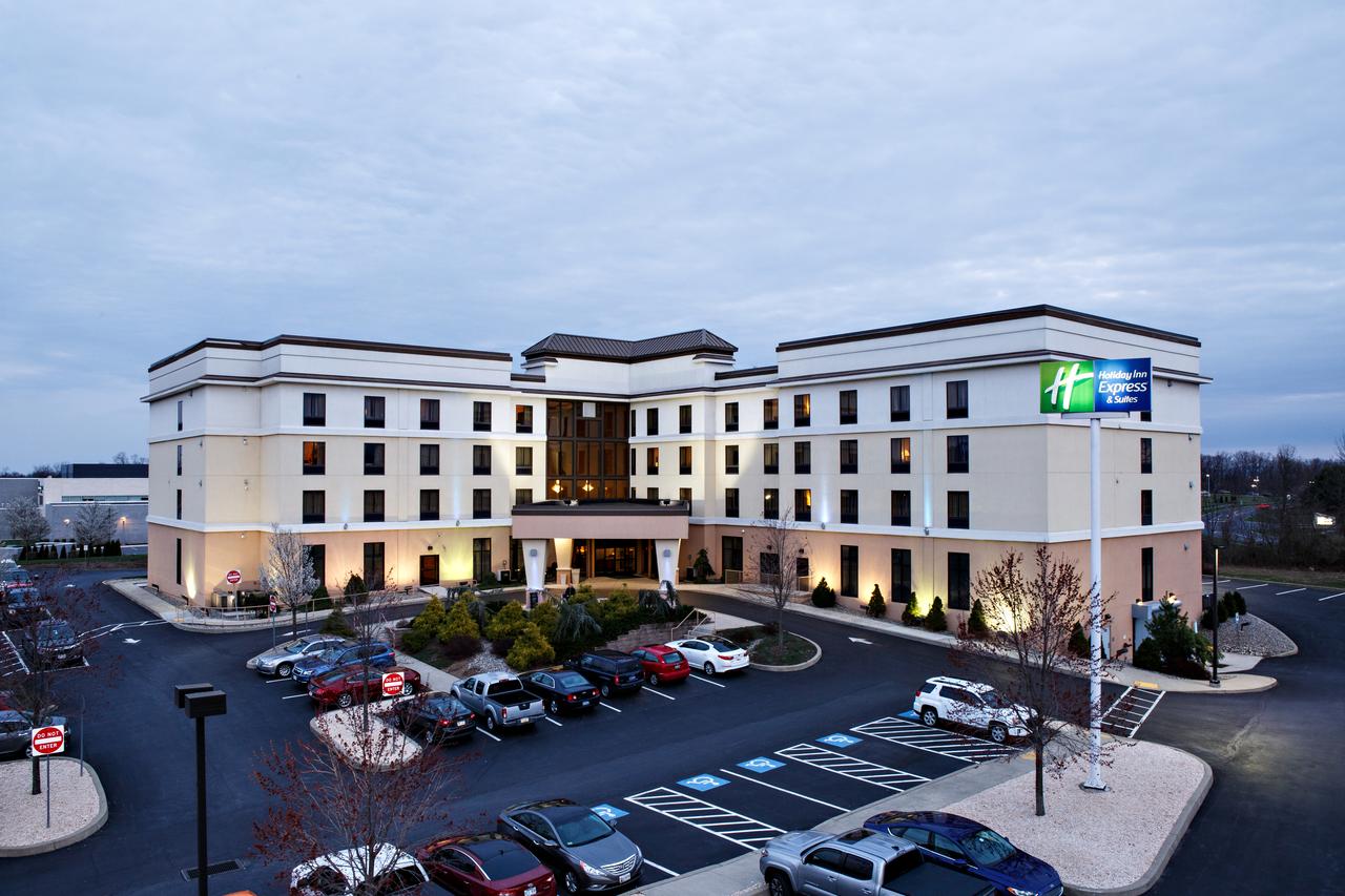 Holiday Inn Express Harrisburg West - thumb 0