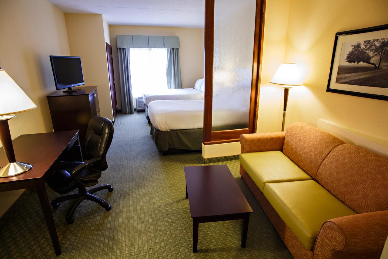 Holiday Inn Express Harrisburg West - thumb 5