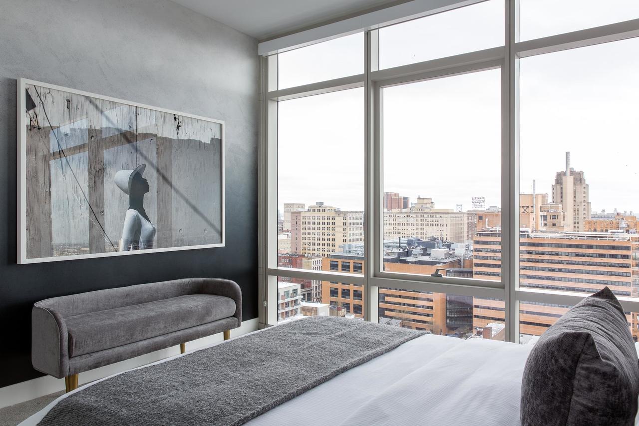 Captivating 1BR City Center W/ Gym - thumb 10