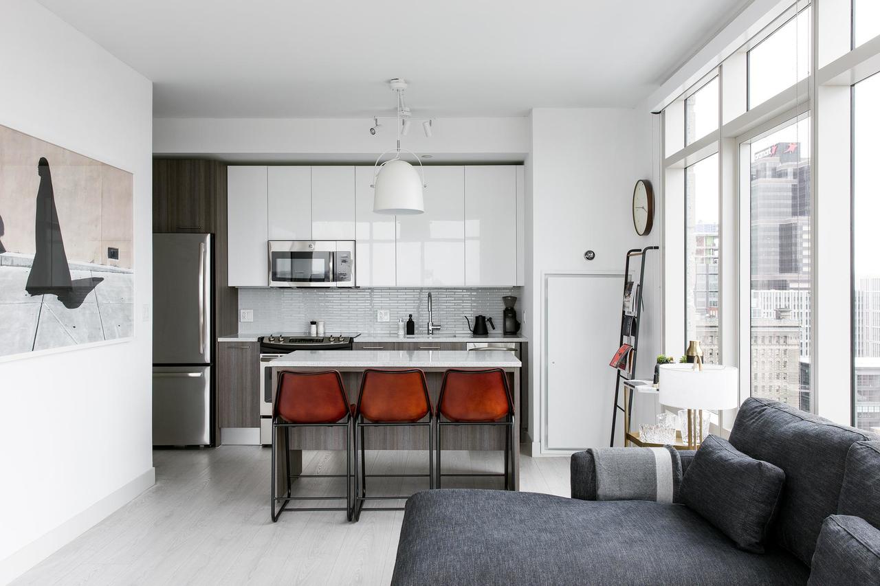 Hip 1BR/1BA + WiFi Lounge Downtown - thumb 0