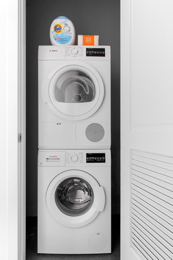 Sophisticated 1BR + Gym In Downtown - thumb 17