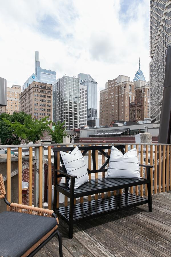 Charming 3BR Duplex Near Rittenhouse Sq By Domio - thumb 7