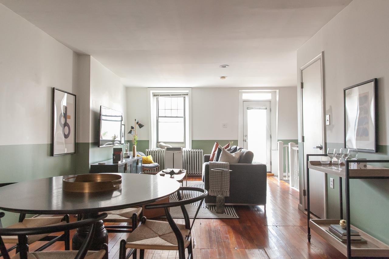 Charming 3BR Duplex Near Rittenhouse Sq By Domio - thumb 15