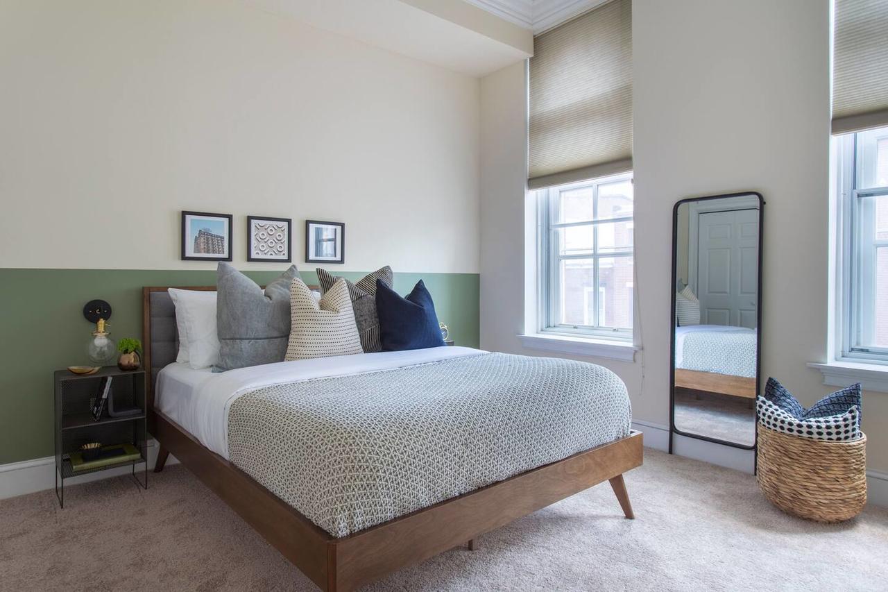 Chic 2BR/1BA Apt Near The Liberty Bell By Domio! - thumb 5