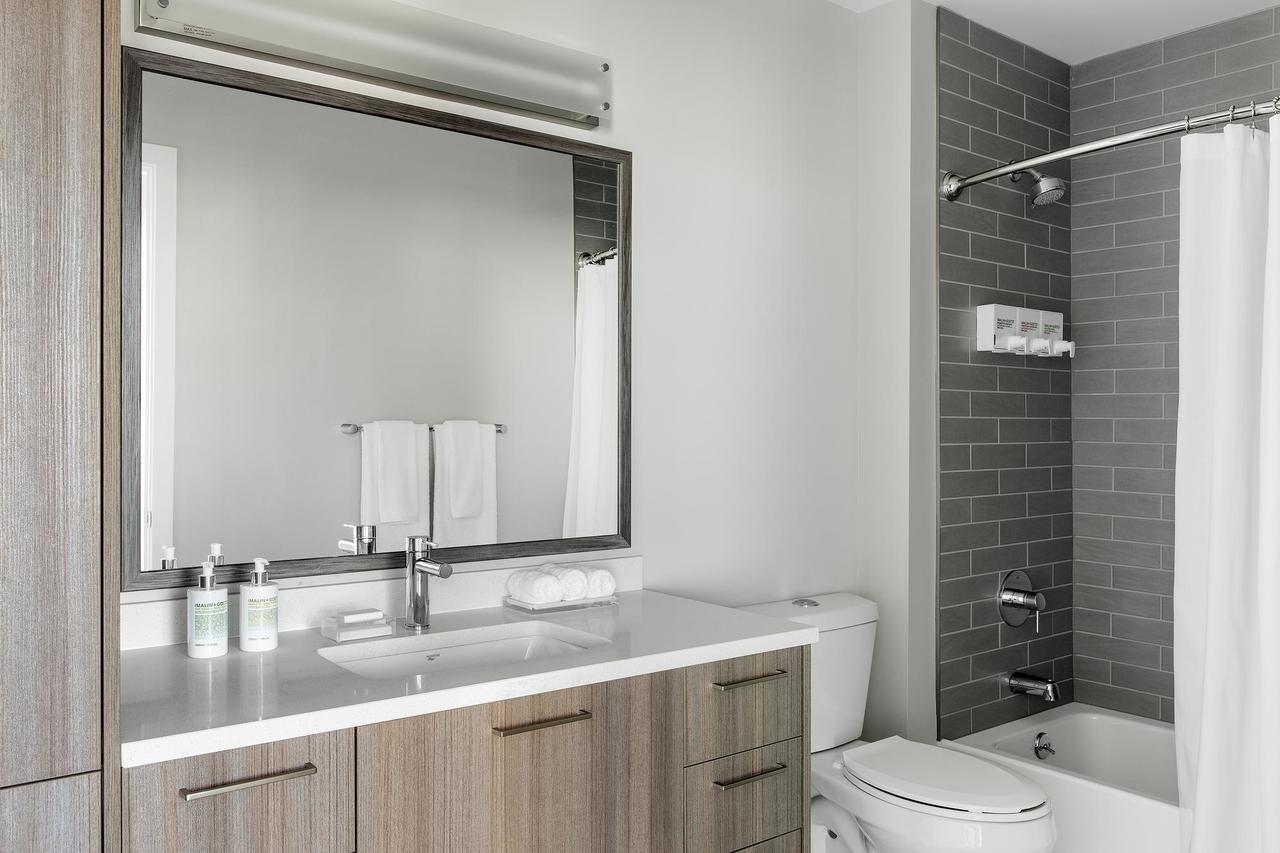 Prime 1BR + Lounge In City Center - thumb 13