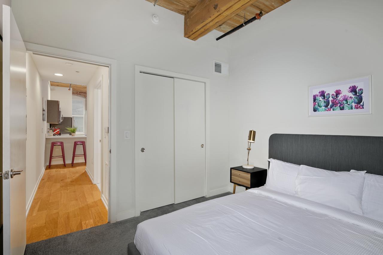 Spacious 2BR-2BA With Patio In Northern Liberties - thumb 9