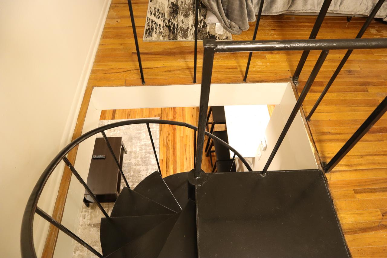 Villa 104-Cozy&Chic Center City Loft-style APT - thumb 9