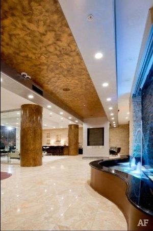 LUXURY LIVING 2BR 2 BTH- 1,400 Sf With POOL, ROOFTOP TERRACE, SPA, And PARKING