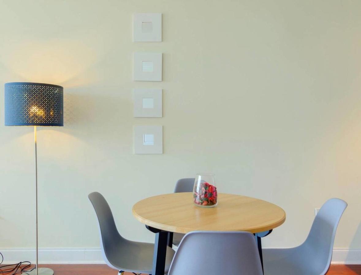 LUXURY LIVING 2BR 2 BTH- 1,400 Sf With POOL, ROOFTOP TERRACE, SPA, And PARKING - thumb 18