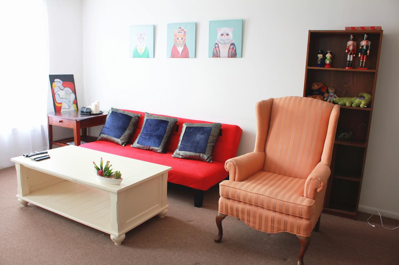 Airport Xpress Guestrooms - thumb 6