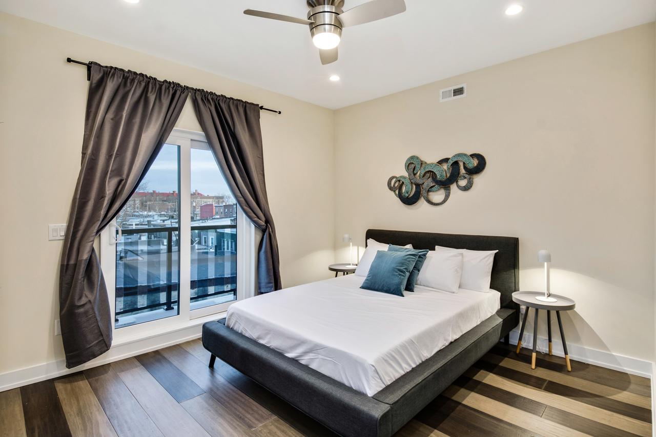 The Eagles Nest - Stunning 3BD Penthouse /w Private Roof Deck - thumb 23
