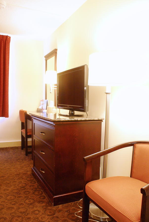 Days Inn By Wyndham Philadelphia - Roosevelt Boulevard - thumb 6