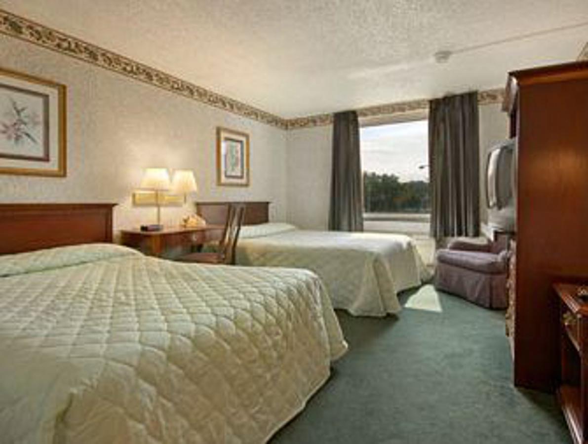 Days Inn By Wyndham Philadelphia - Roosevelt Boulevard - thumb 9