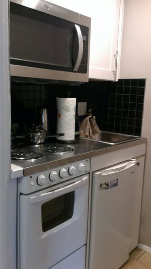 Center City, Convention Center, Jefferson Apt 303