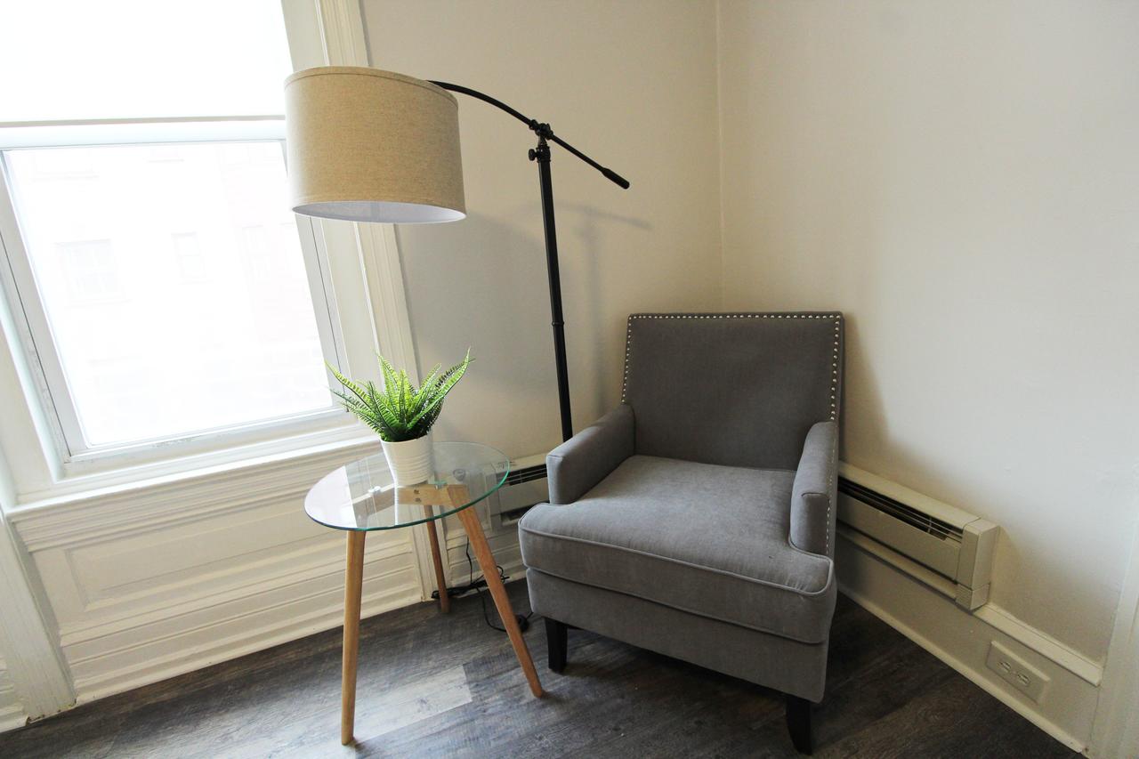 401-Clean And Comfort 1B1B Apartment With Kitchen+Sofa Bed - thumb 11