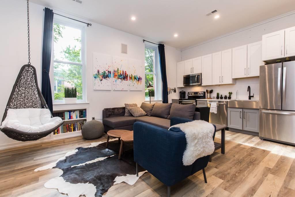 Midtown Village Apartment - thumb 5