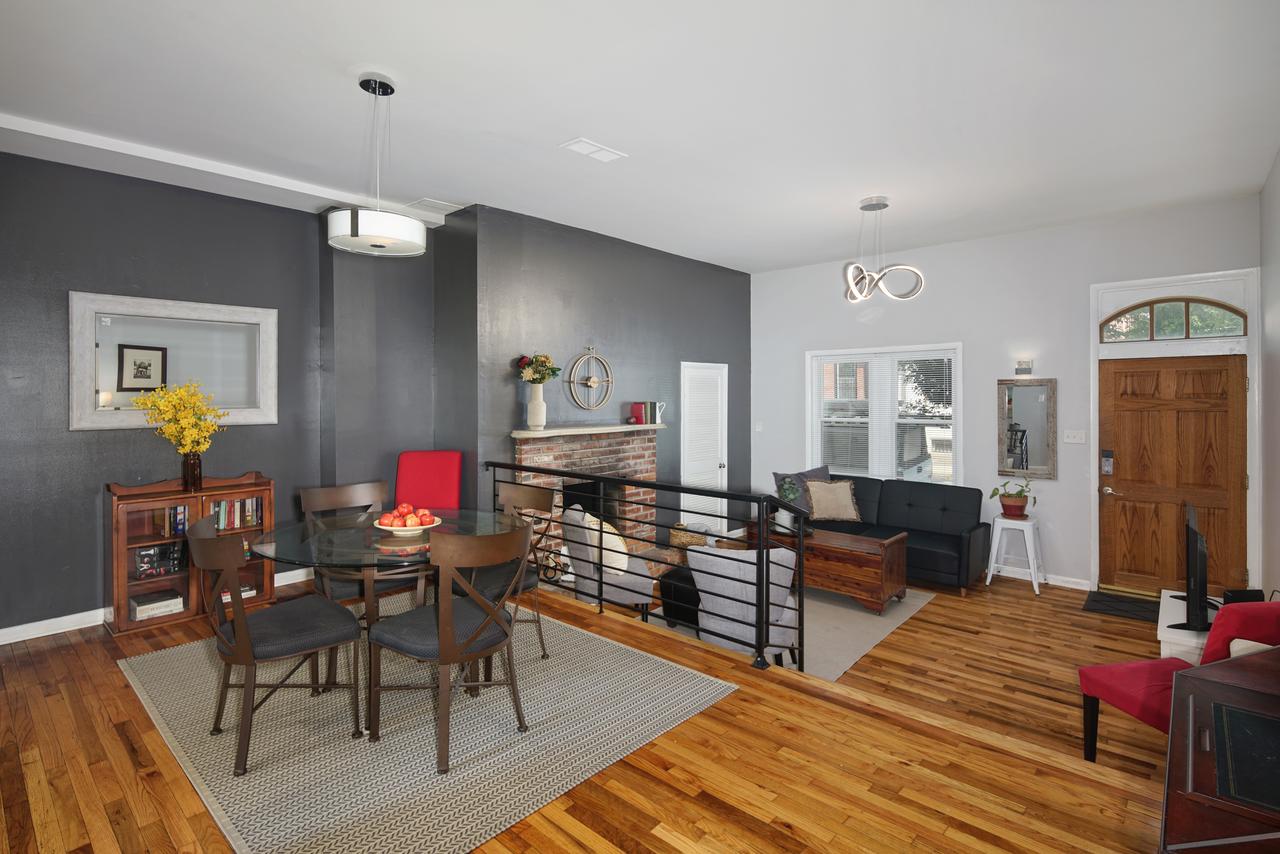 Spacious Modern Row Home In Heart Of Center City - thumb 20