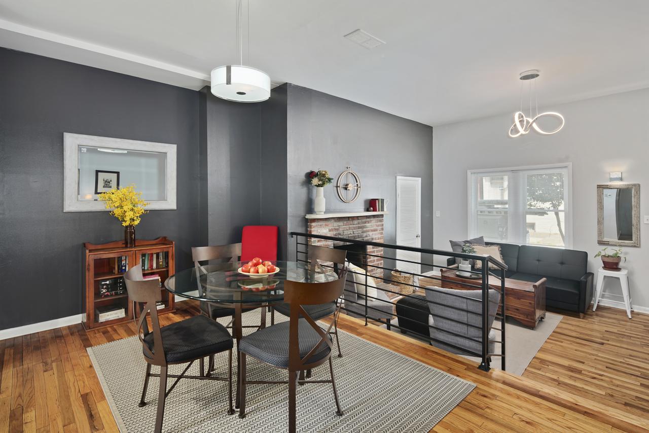 Spacious Modern Row Home In Heart Of Center City - thumb 21