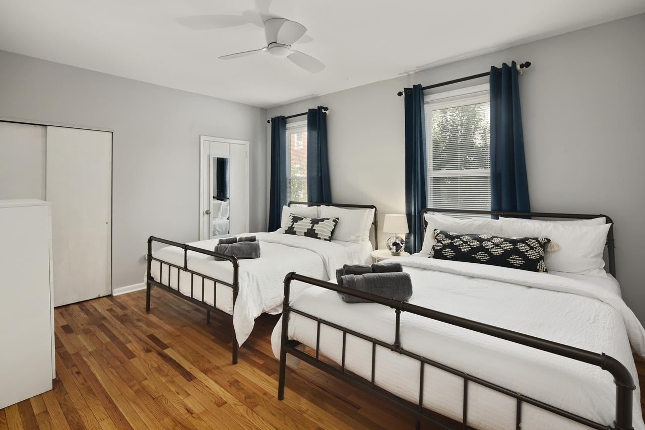Spacious Modern Row Home In Heart Of Center City - thumb 8