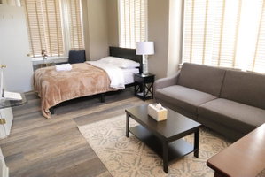 Center City, Convention Center, Jefferson Apt 404