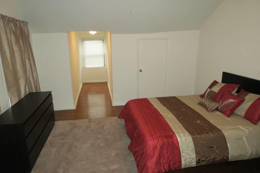 2 Bedroom Rittenhouse Square Apt - thumb 2