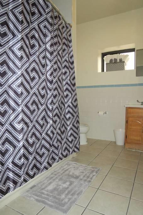 2 Bedroom Rittenhouse Square Apt - thumb 7