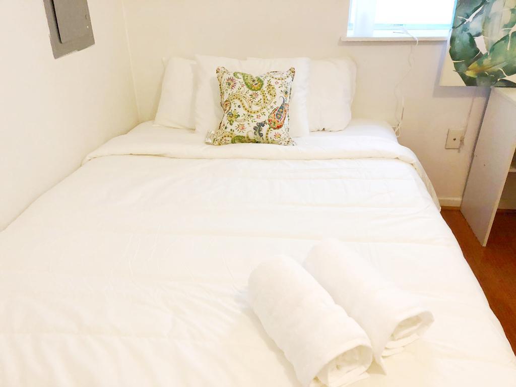 3 BDRM Apartment 10 Mins From Downtown And 5 Mins From UPENN - thumb 2