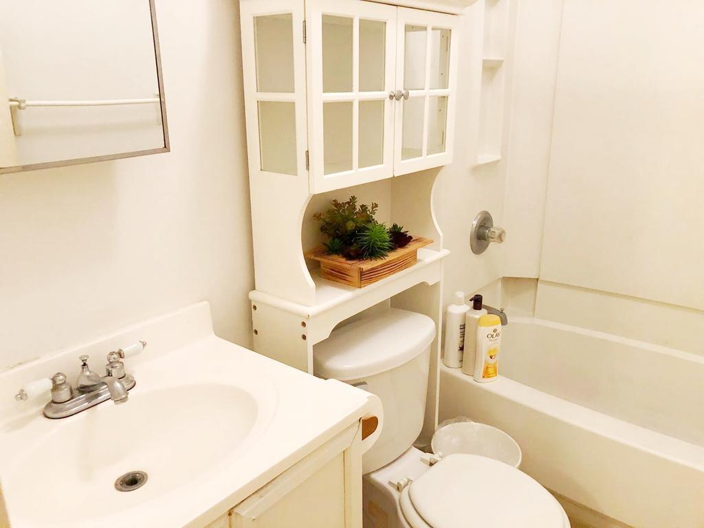3 BDRM Apartment 10 Mins From Downtown And 5 Mins From UPENN - thumb 3