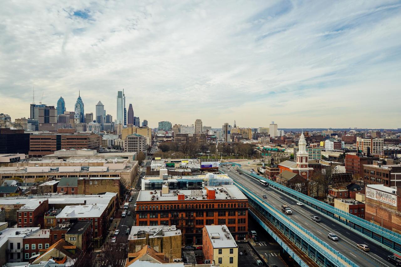 Best Skyline Views! 2BR In Old City - thumb 7