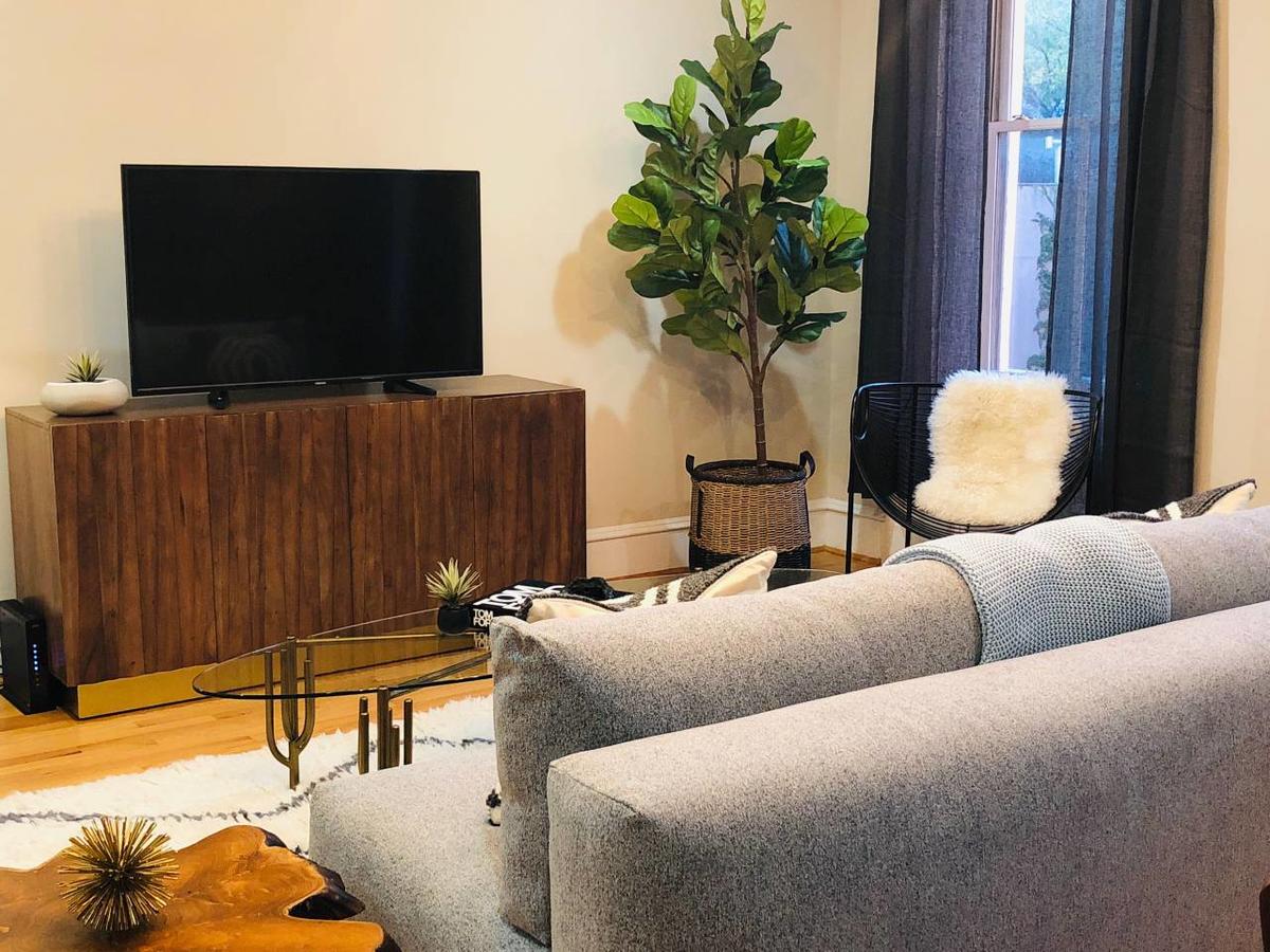 2-Story Penthouse W/ Views In Rittenhouse Square - thumb 17