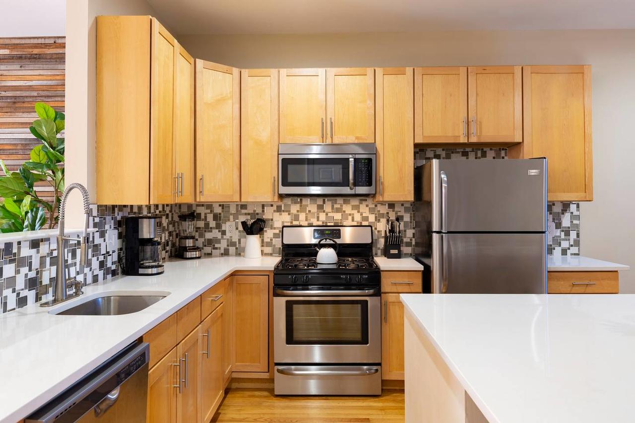 2-Story Penthouse W/ Views In Rittenhouse Square - thumb 11