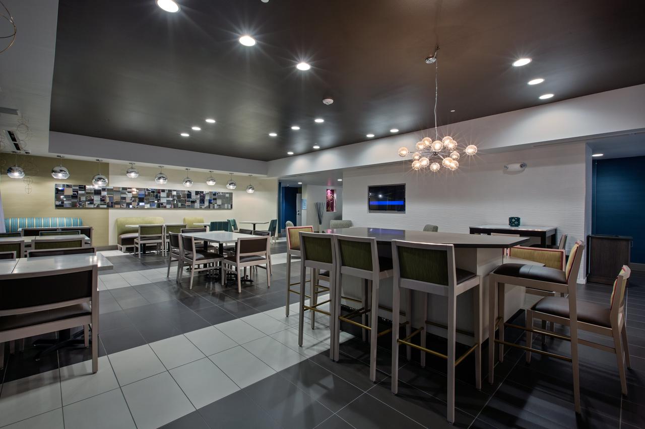 Holiday Inn Express & Suites Carlisle - thumb 16