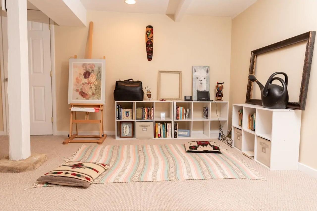 MASSiVE Bohemian Oasis In Philly! 5 Bdrm/Sleeps 12 - thumb 43